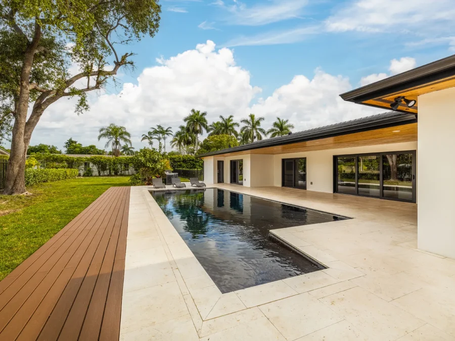 11950 SW 63rd Ave, Pinecrest, FL 33156