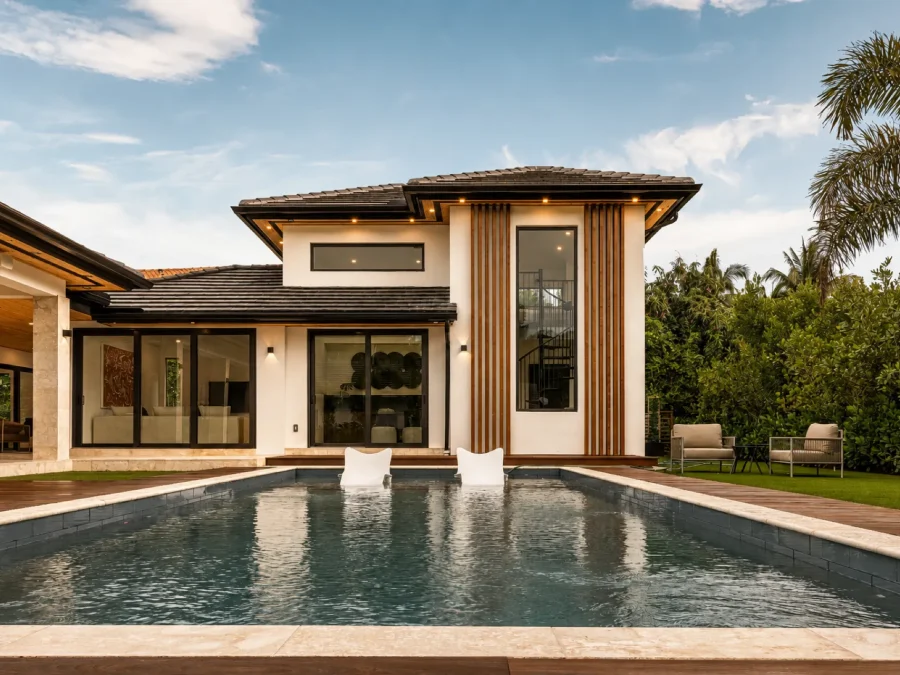 180 Isla Dorada Blvd, Coral Gables, FL 33143