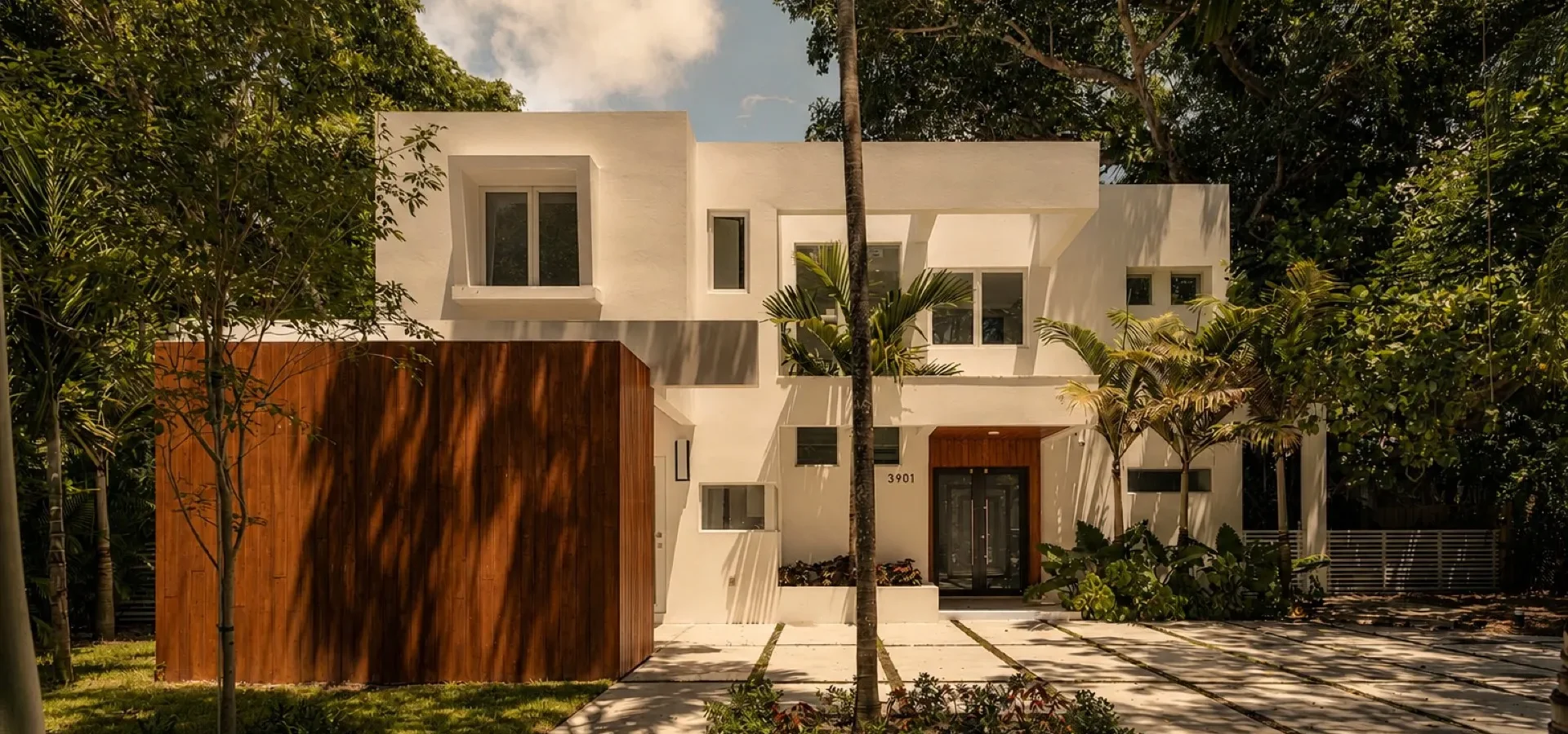 3901 Kumquat Ave, Coconut Grove, FL 33133