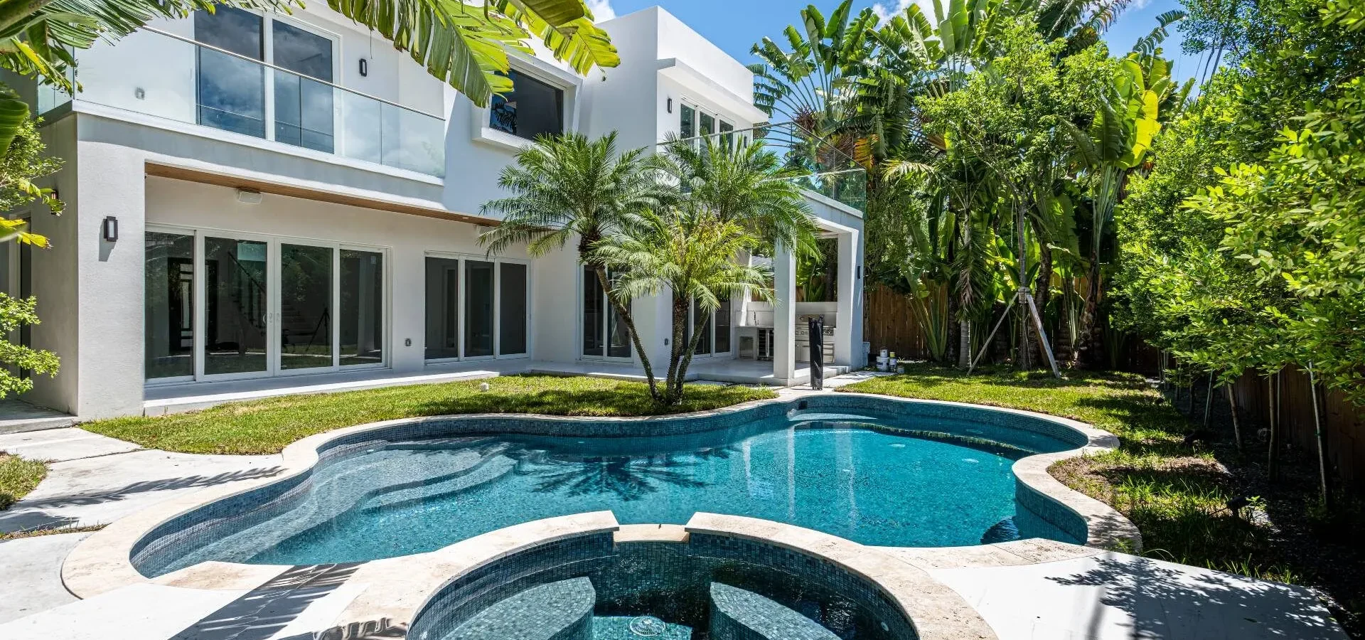 4044 Bonita Ave, Coconut Grove, FL 33133