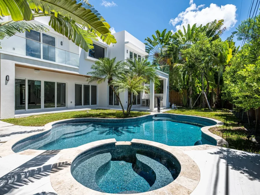 4044 Bonita Ave, Coconut Grove, FL 33133