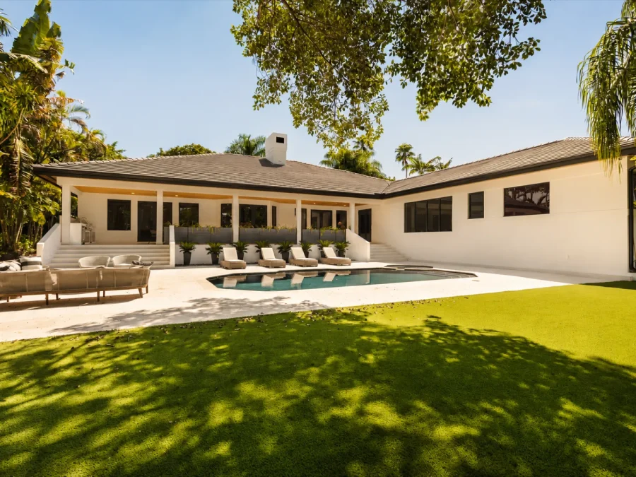 7300 Los Pinos Blvd, Cocoplum, Coral Gables, FL 33143